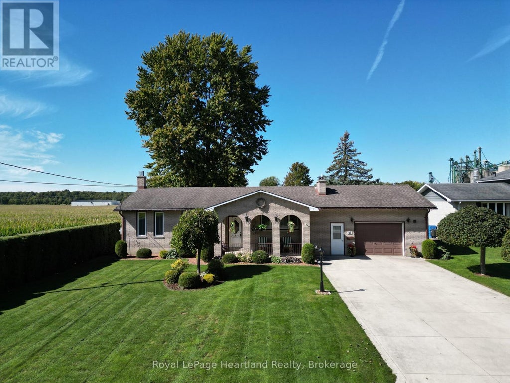 26 YORK CRESCENT, BLUEWATER (HENSALL), ON N0M 1X0 - Image 561546639.jpeg?d=l