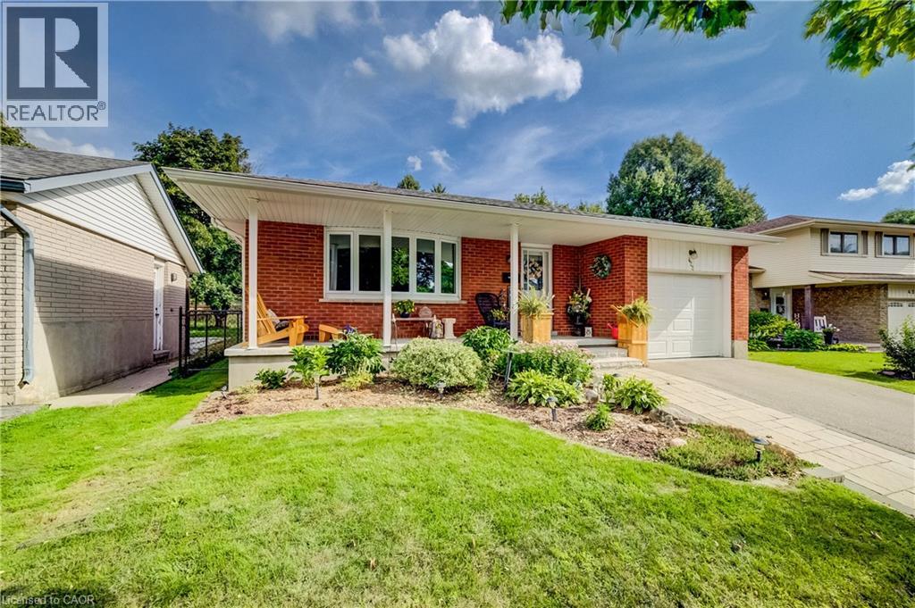 422 GRANGEWOOD Drive
