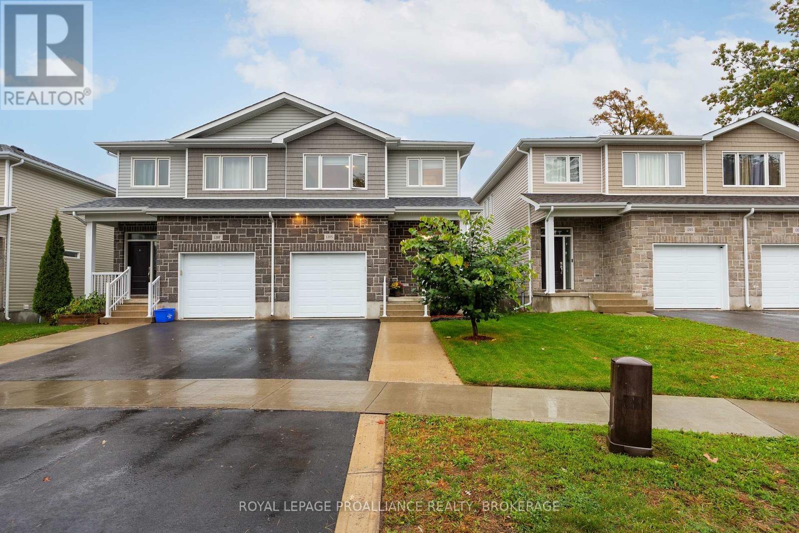 1205 MAX CRESCENT