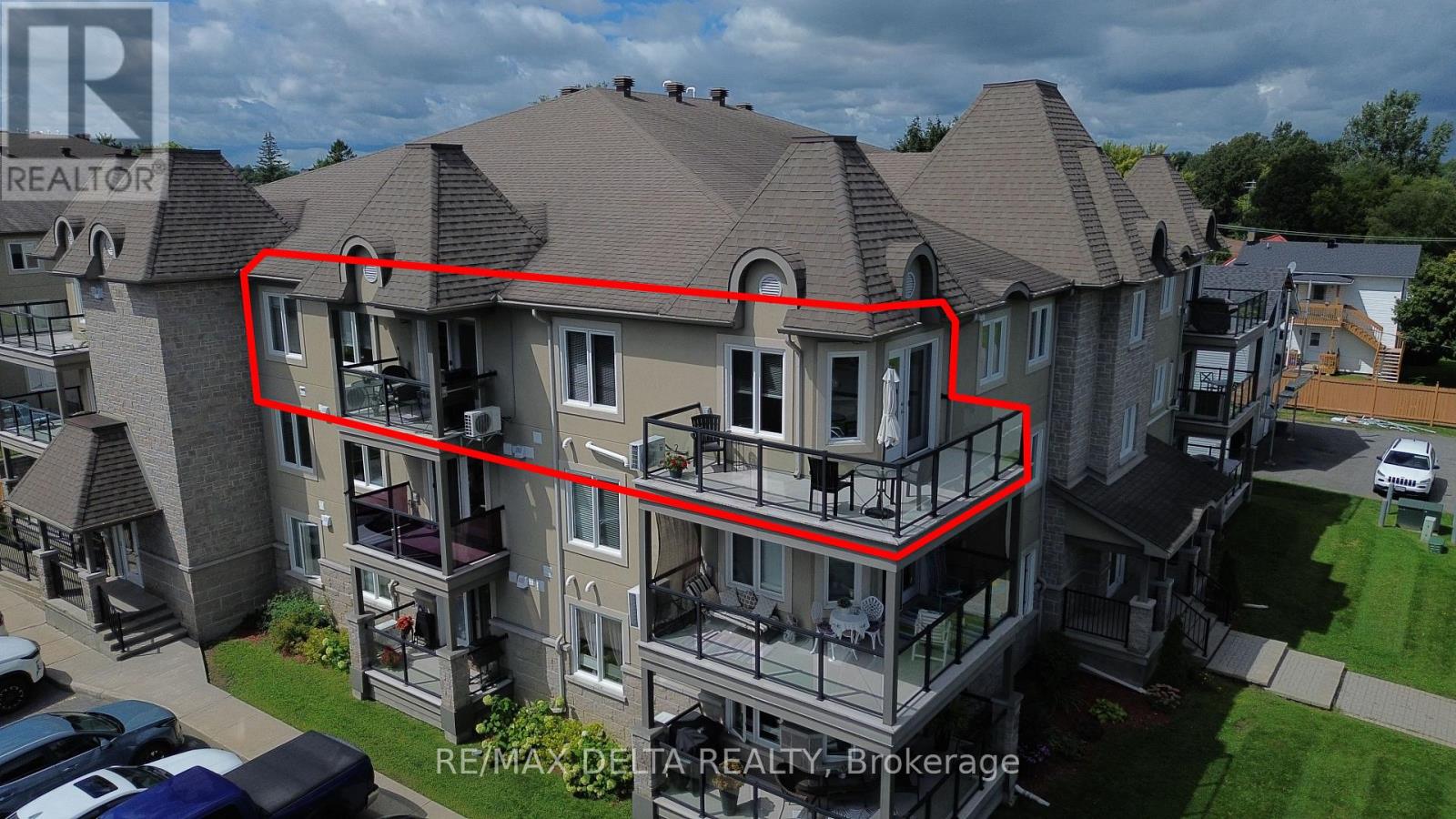 301 - 755 BREBEUF STREET