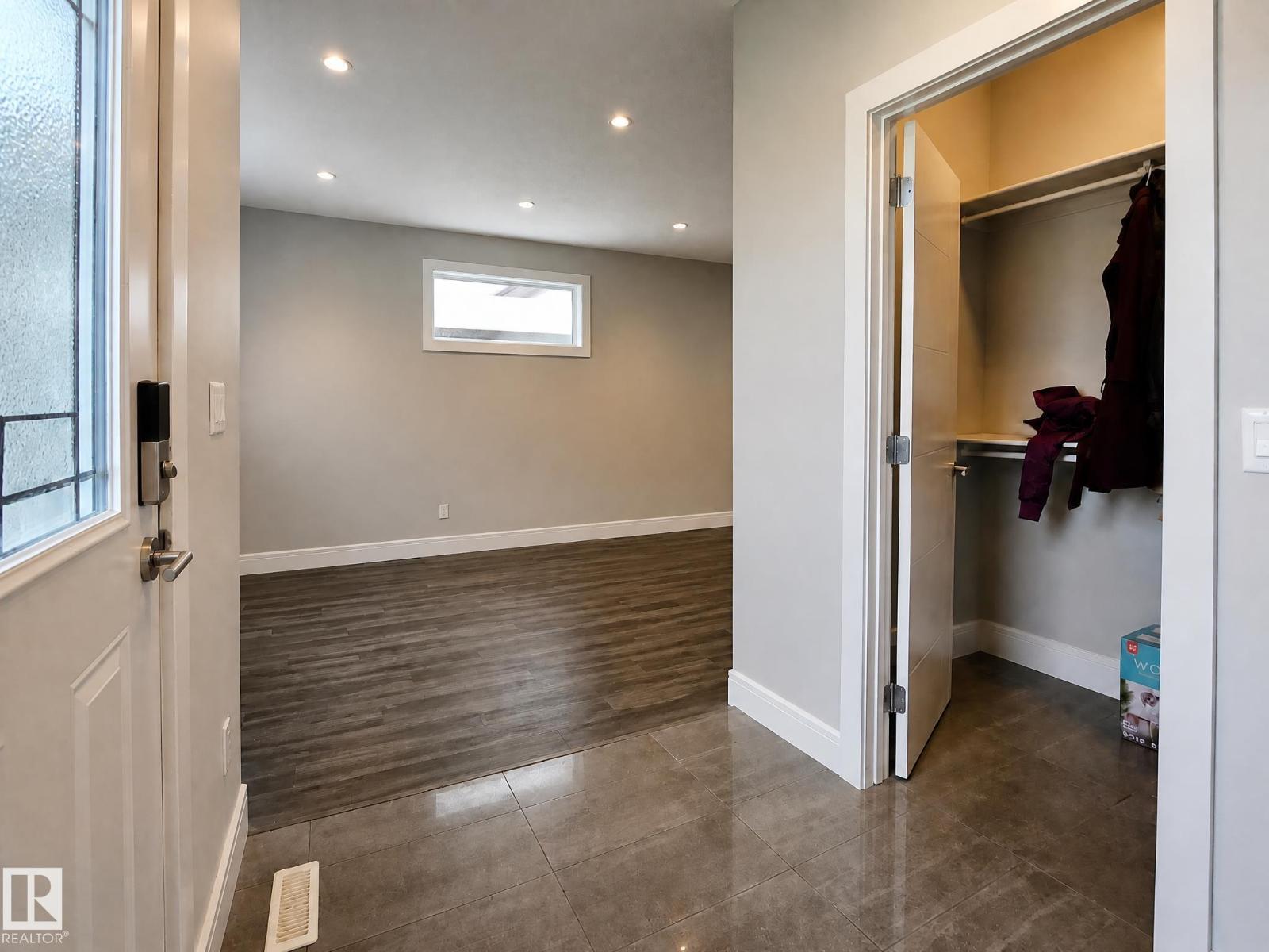 9311 66 AV NW NW
