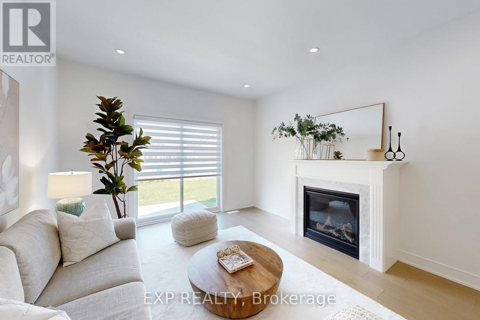10 PALMIRA DRIVE