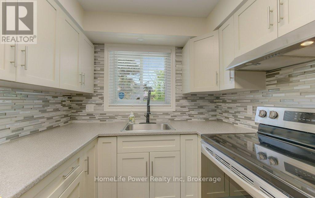 136 DUNSMERE DRIVE