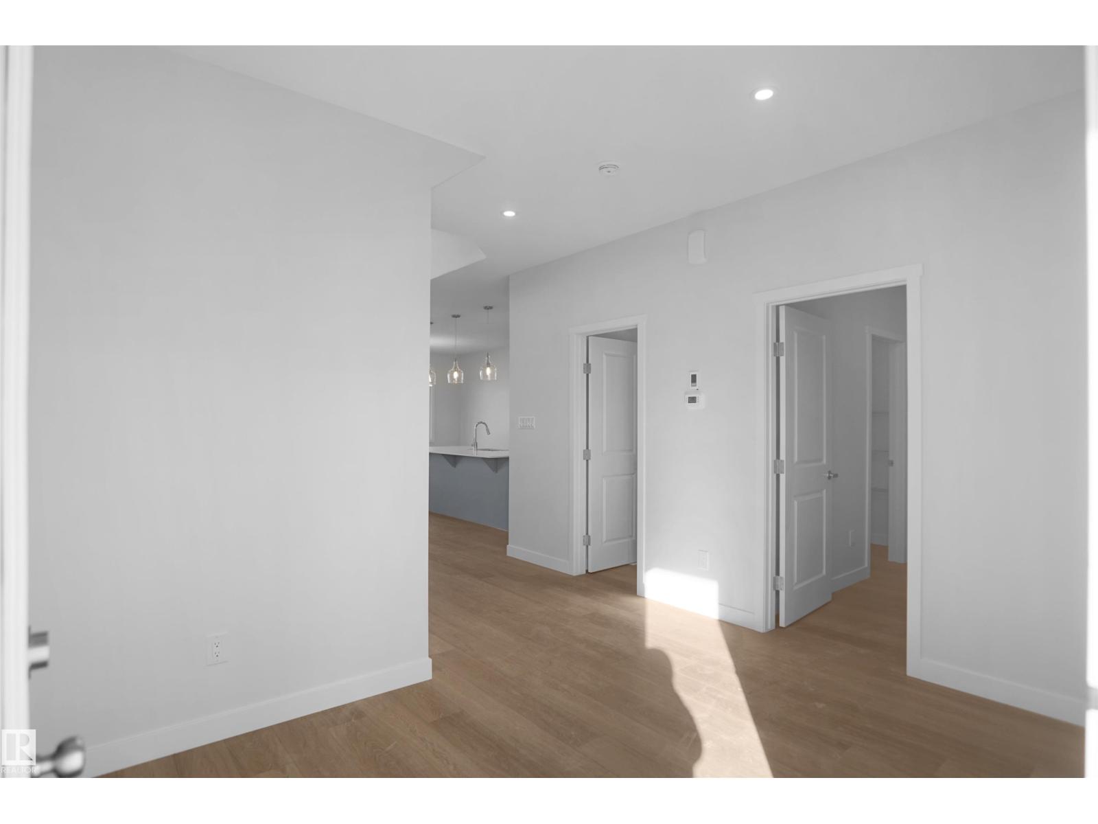 22940 82 AV NW