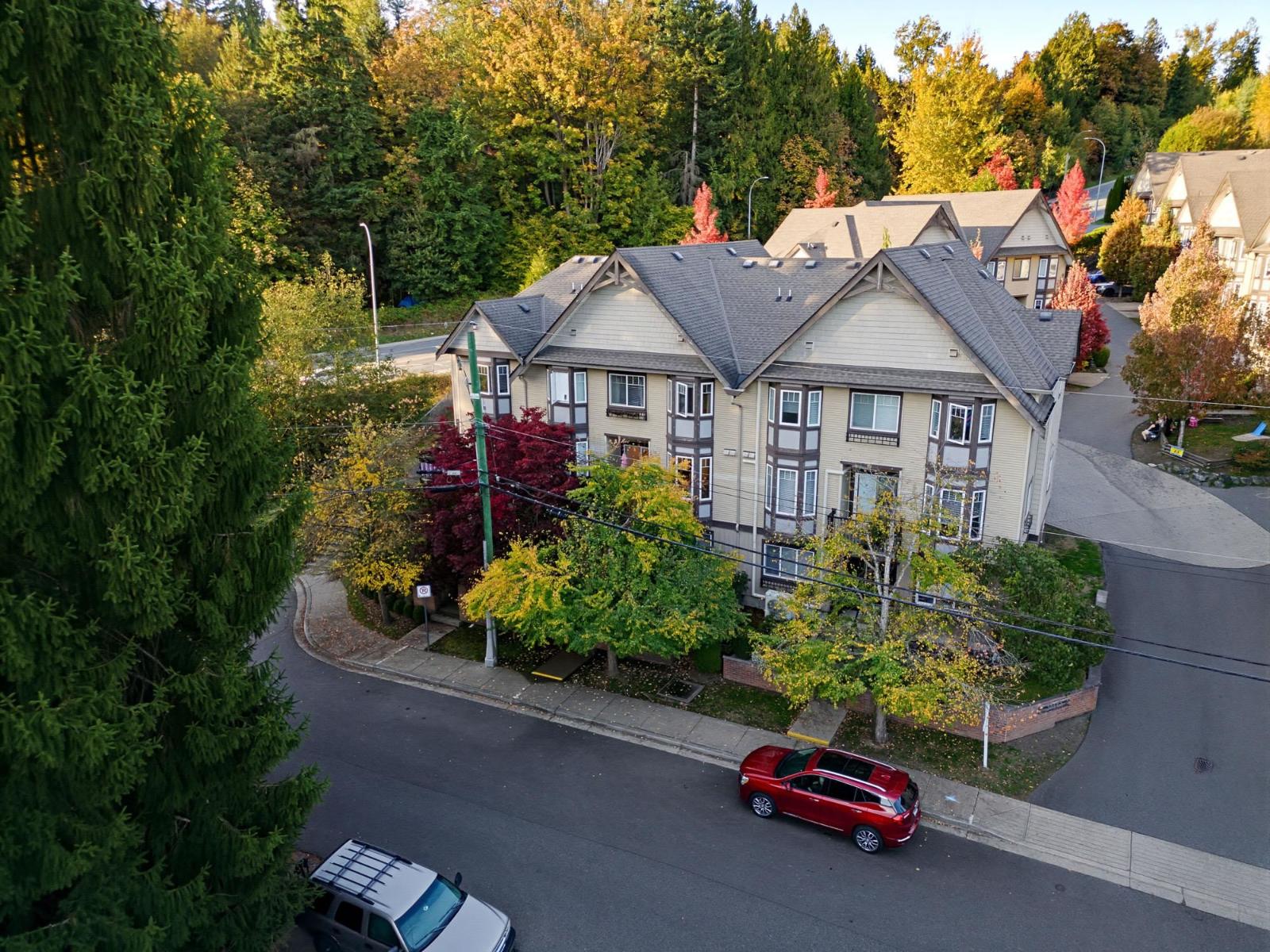 3 32501 FRASER CRESCENT