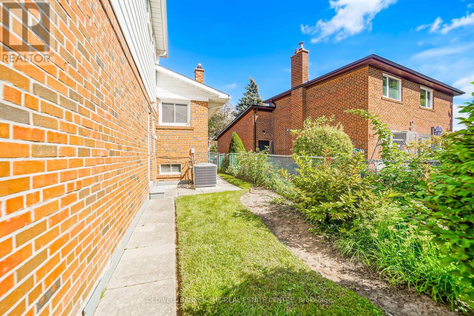 111 BRIARSCROSS BOULEVARD