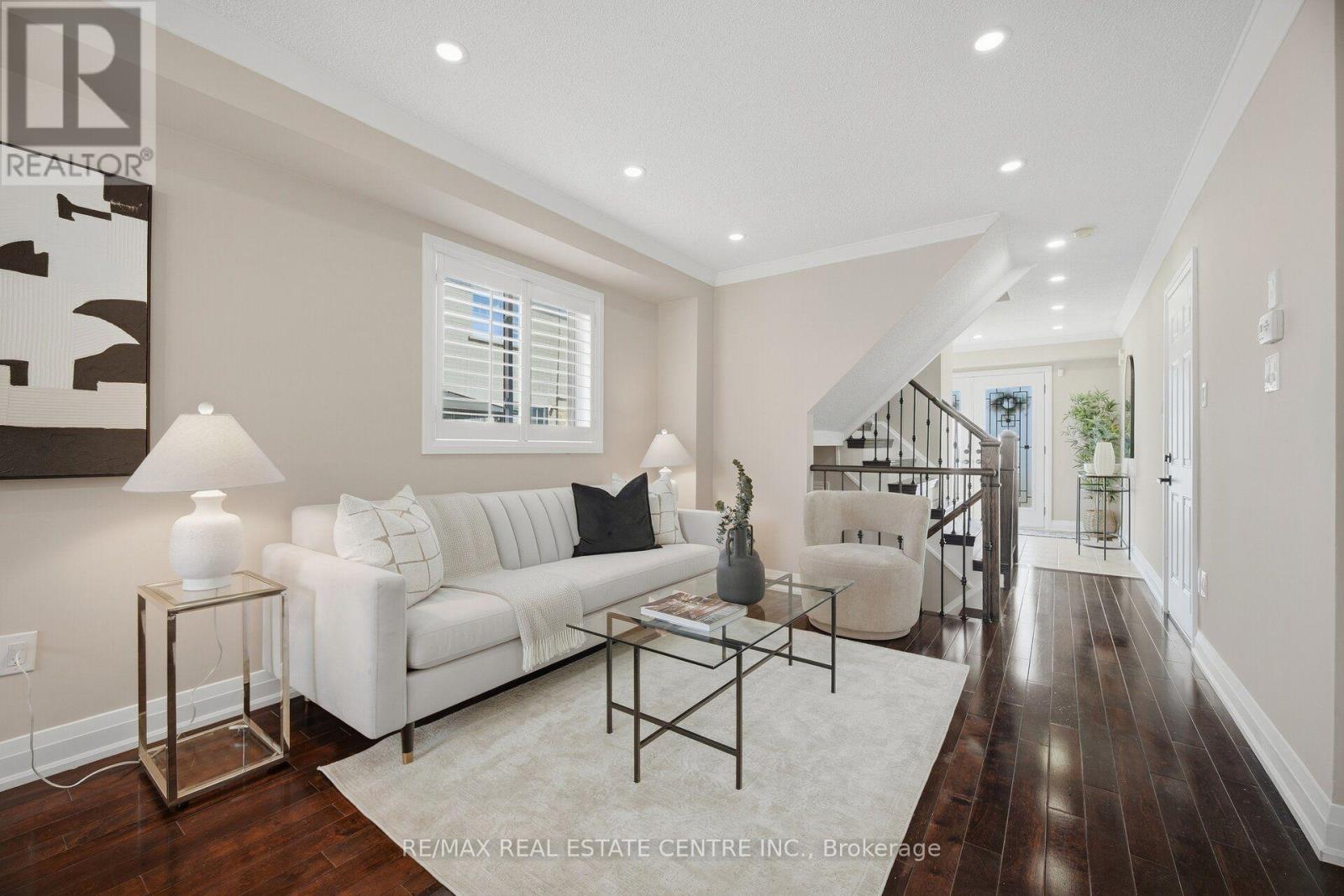 8 DUFFIELD ROAD