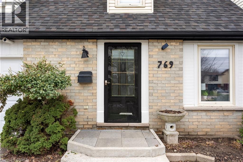 769 SCOTTSDALE Drive