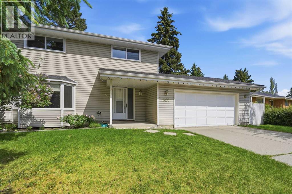 820 Canford Crescent SW