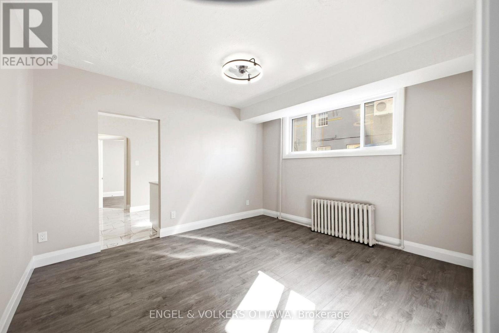 1 - 287 ST LAURENT BOULEVARD