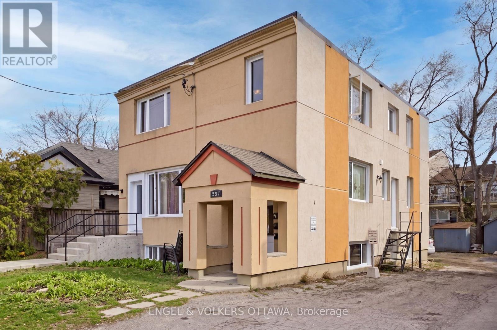 1 - 287 ST LAURENT BOULEVARD