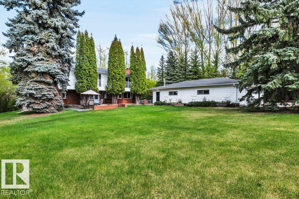260 Windermere DR NW