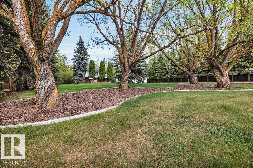 260 Windermere DR NW