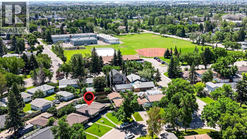 2018 Cottonwood Crescent SE