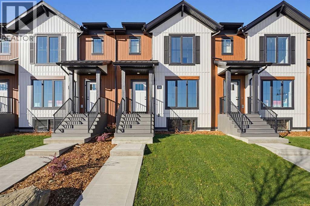 38 STATION DRIVE, SYLVAN LAKE, AB T4S 0W7 - Image 3869224282.jpeg?d=l