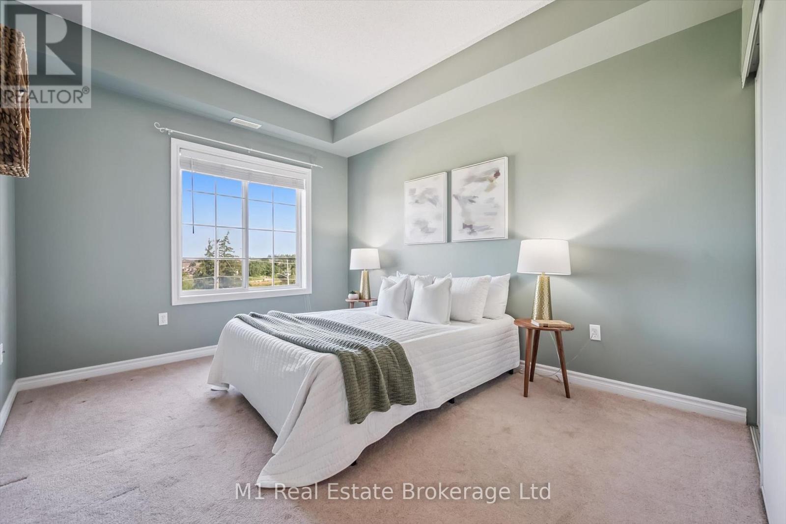 412 - 308 WATSON PARKWAY N