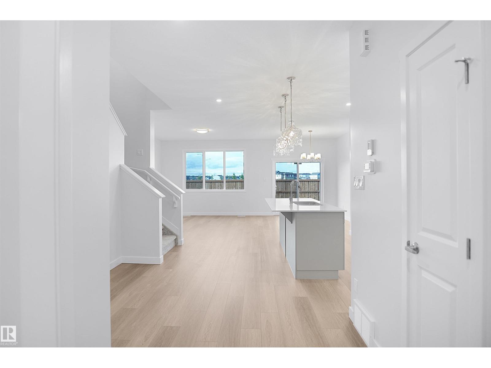 20932 16 AV NW
