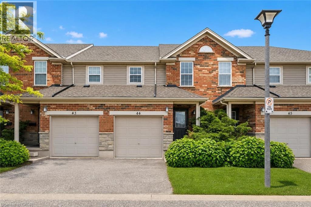 124 GOSLING Gardens Unit# 44