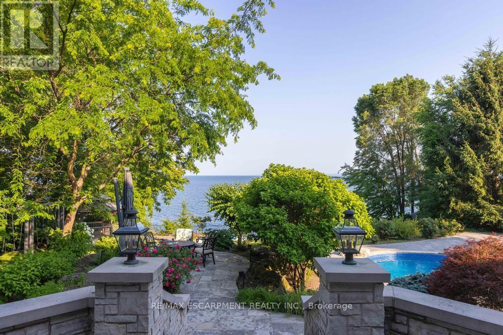 4038 LAKESHORE ROAD