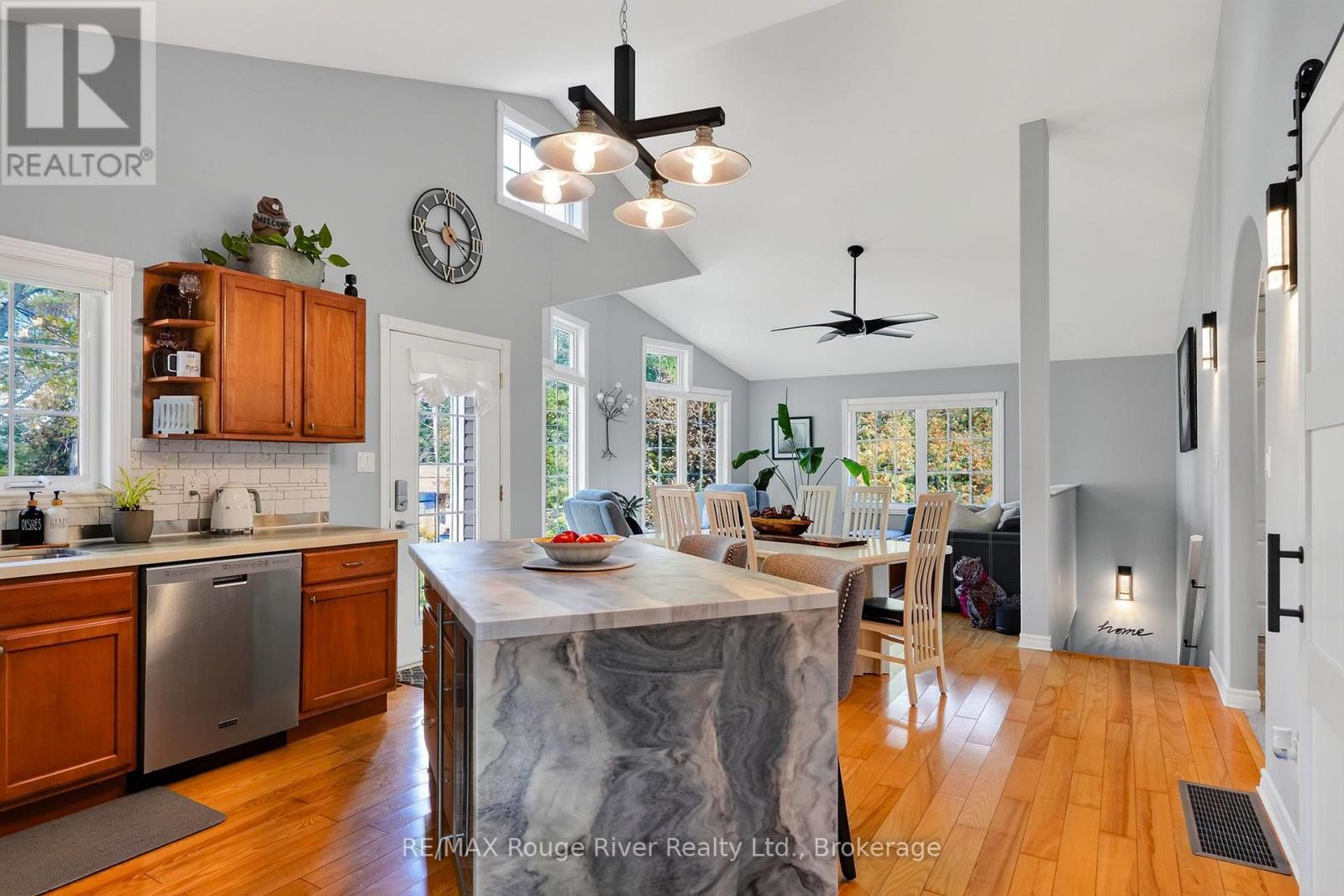 21 FOX LANE