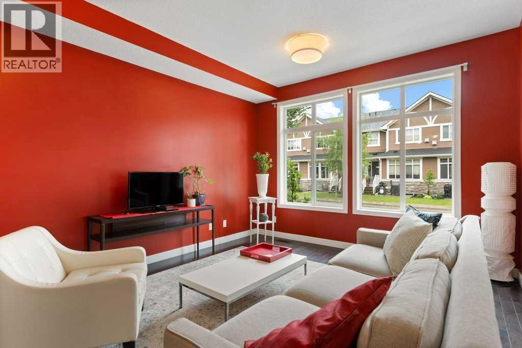 110, 351 Monteith Drive SE
