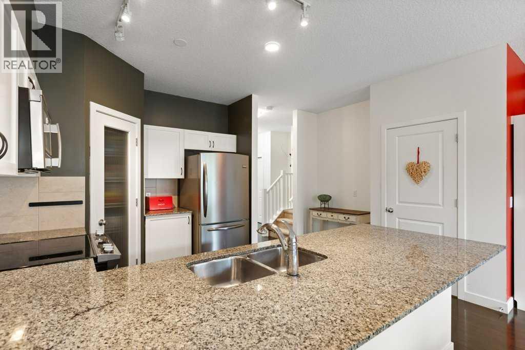 110, 351 Monteith Drive SE