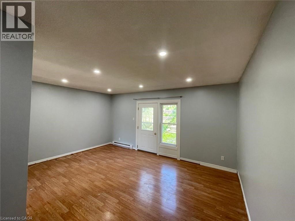 40 MARLBORO Court