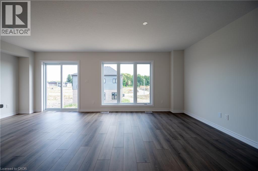 257 BENNINGER Drive Unit# Upper