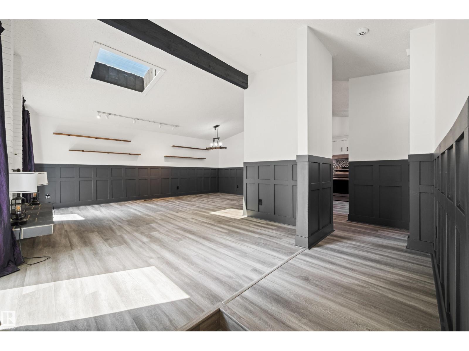 28 GOODRIDGE DR