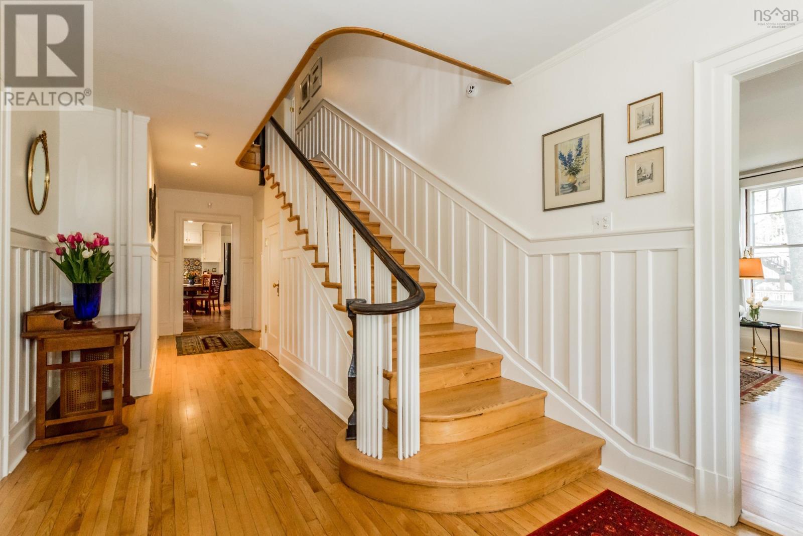12 Linden Avenue - Photo 4