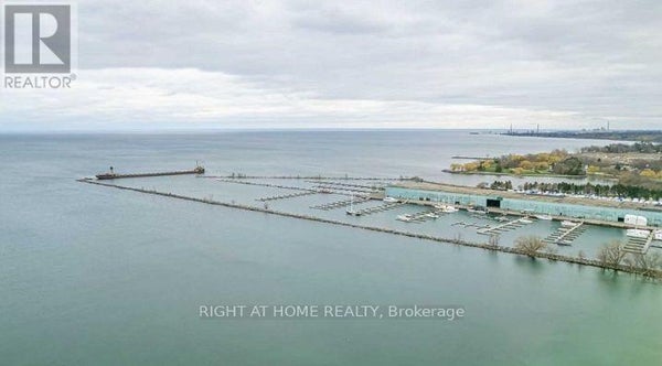 5 Wanita Rd, Mississauga (Port Credit), ON 4