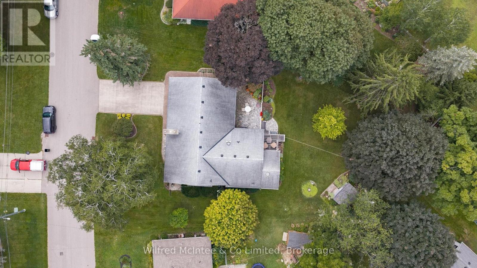 31 JOHNSTONE BOULEVARD