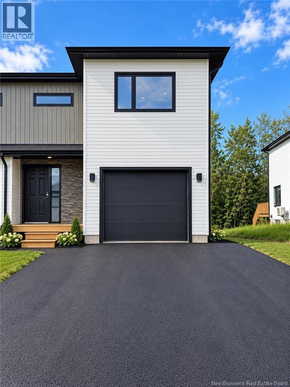 110 Francfort Crescent