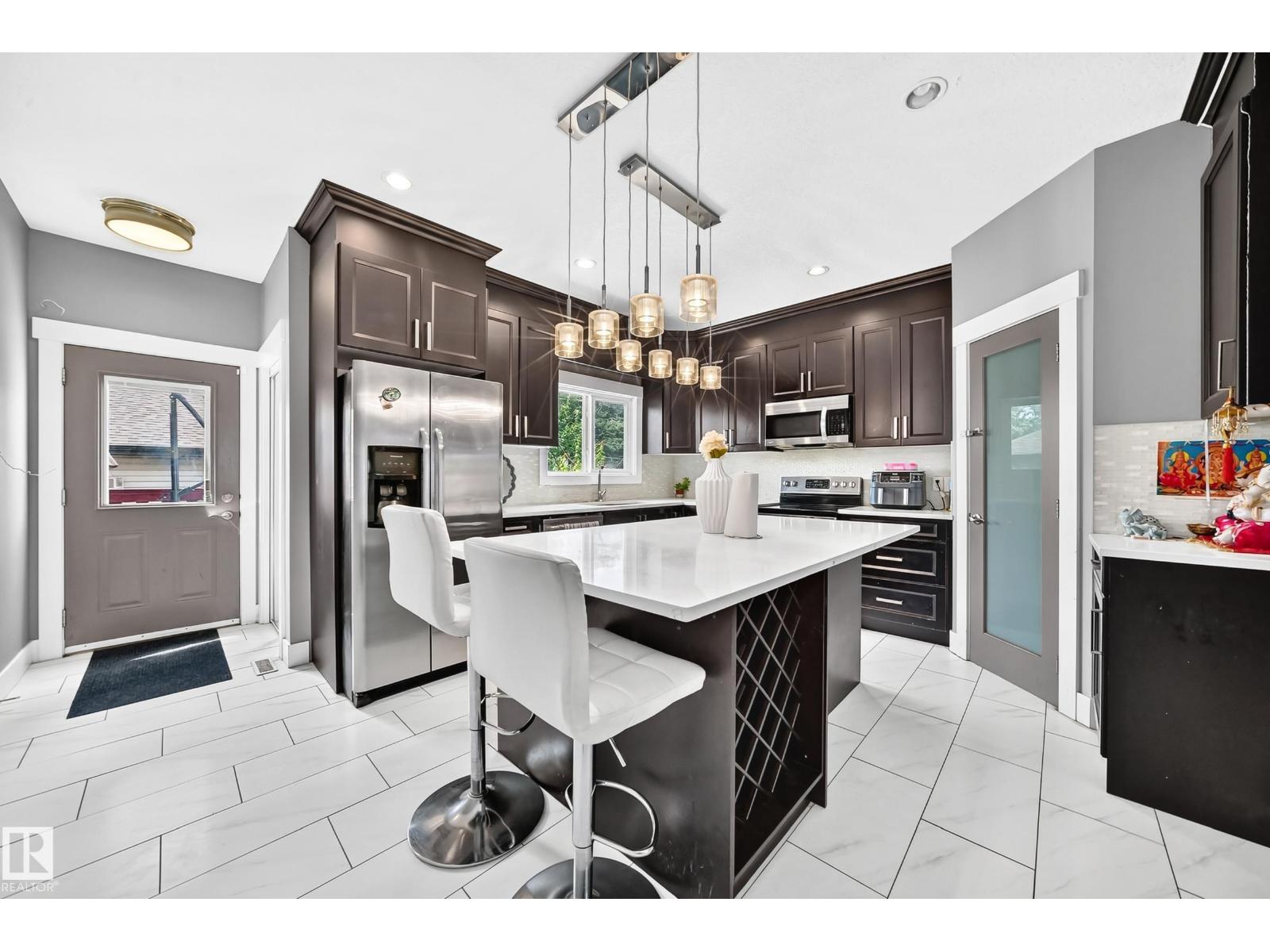 12730 118 ST NW