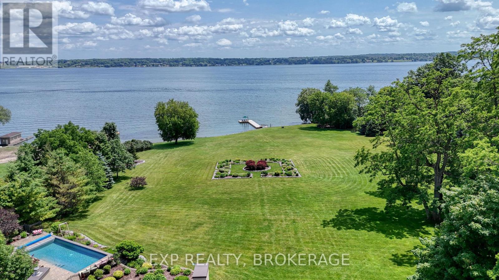 1527 COUNTY 2 ROAD W