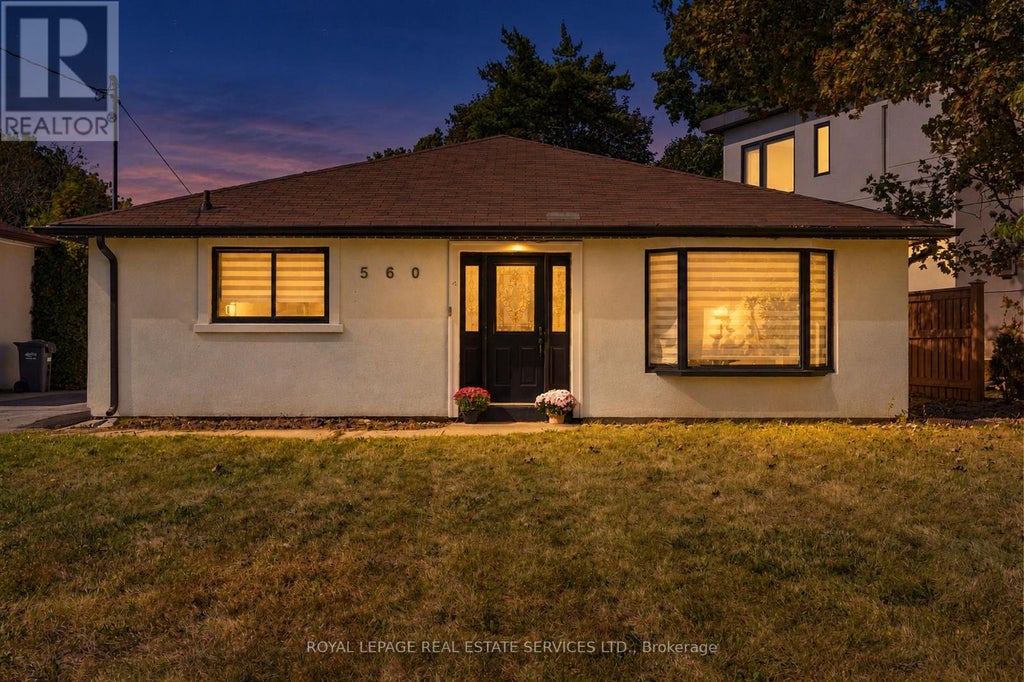 560 STONECLIFFE ROAD, OAKVILLE (WO WEST), ON L6L 4N9 - Image 3721846005.jpeg?d=l