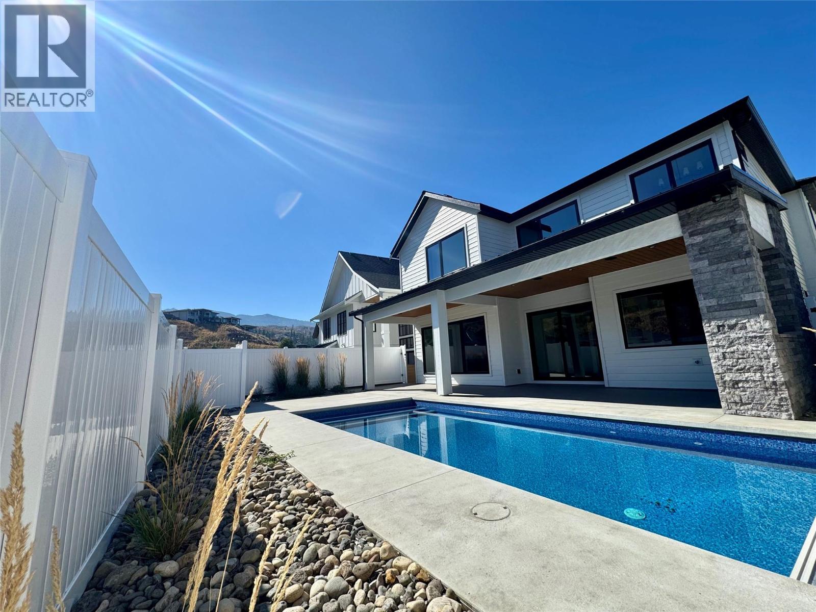 5533 Foothill Court