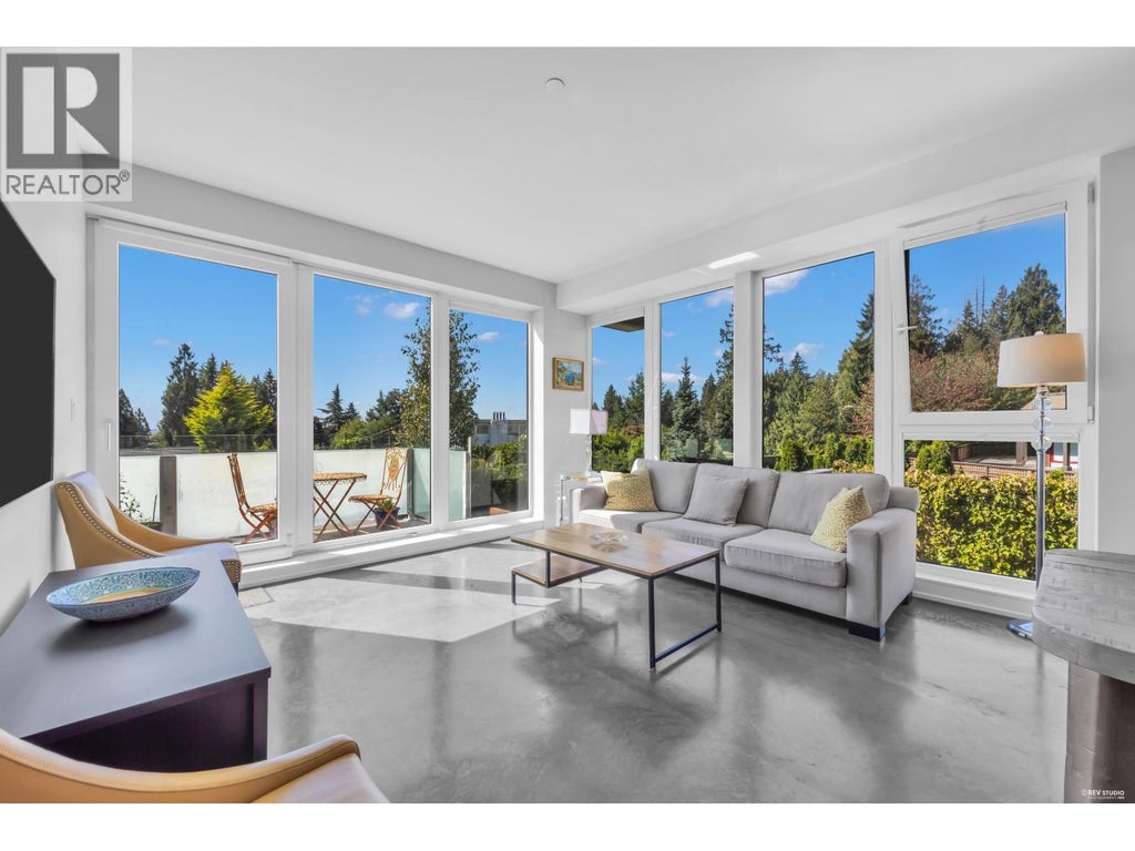 201 650 EVERGREEN PLACE, NORTH VANCOUVER, BC V7N 0A5 - Image 3932356485.jpeg?d=l