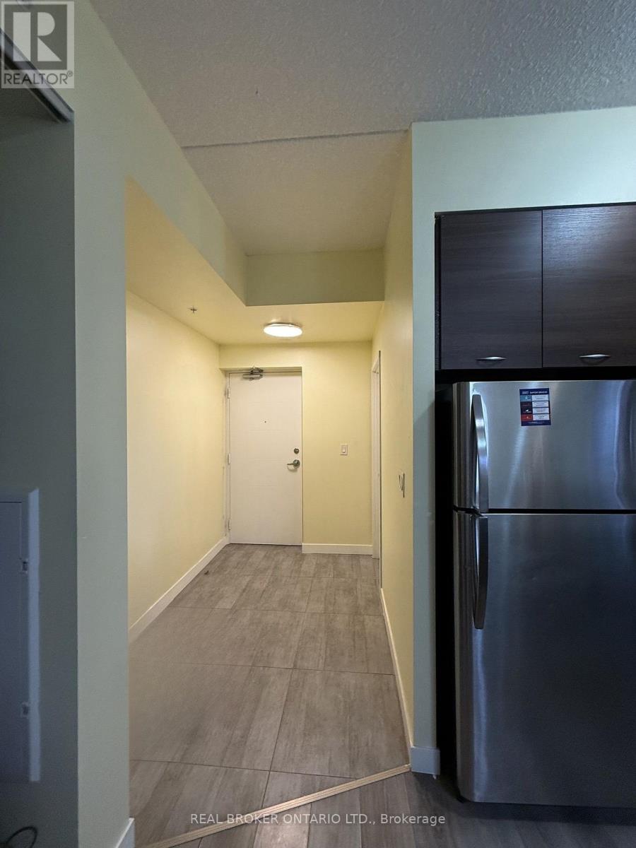 1202 - 318 SPRUCE STREET