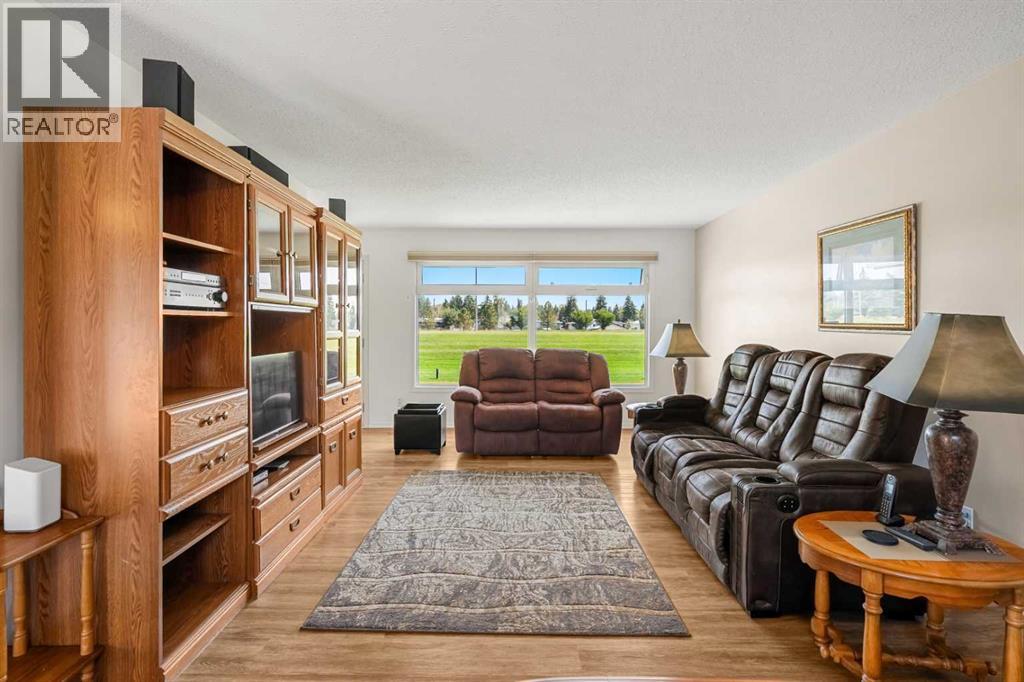 1307 Lake Ontario Drive SE