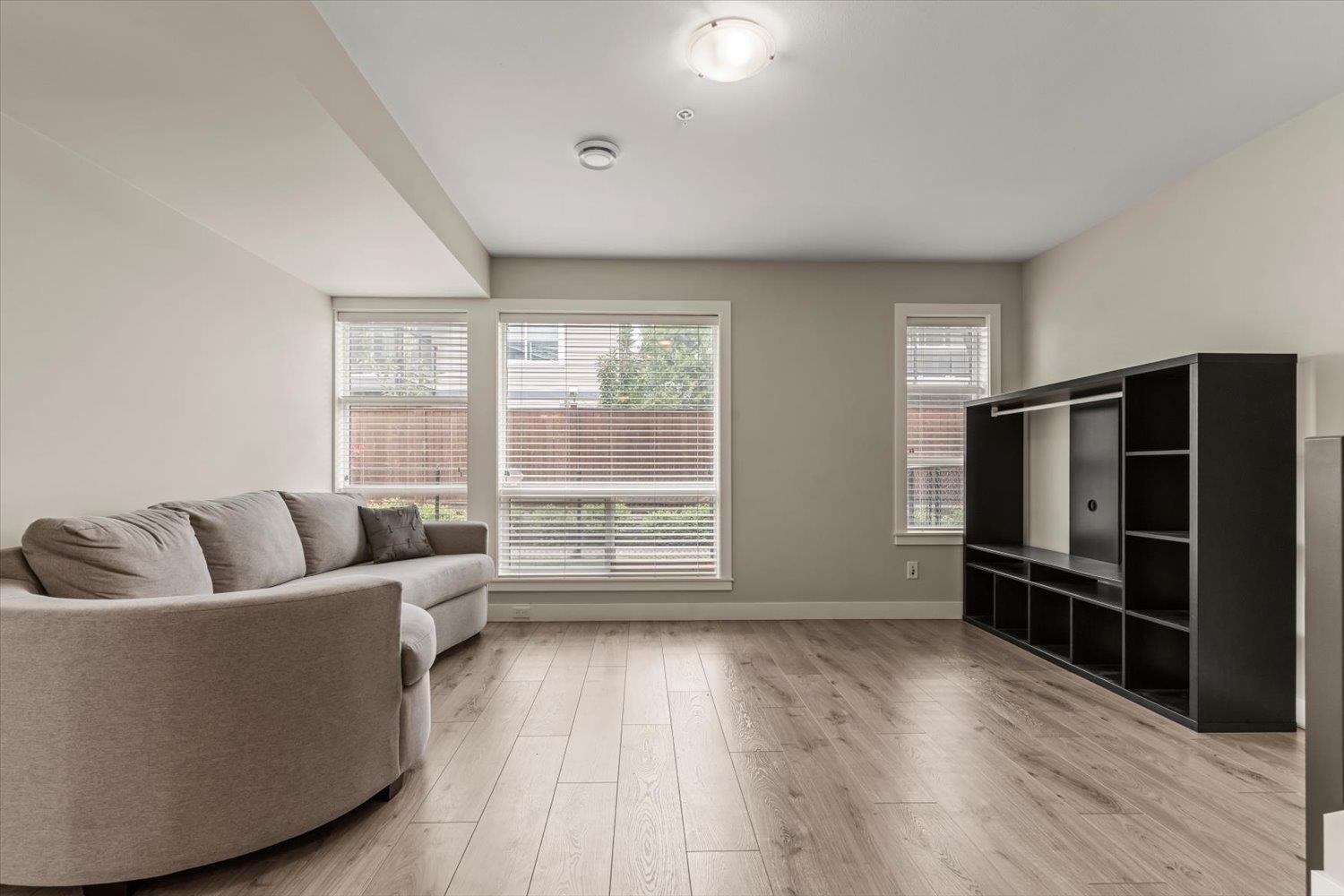 86 8413 MIDTOWN WAY, Chilliwack Proper South