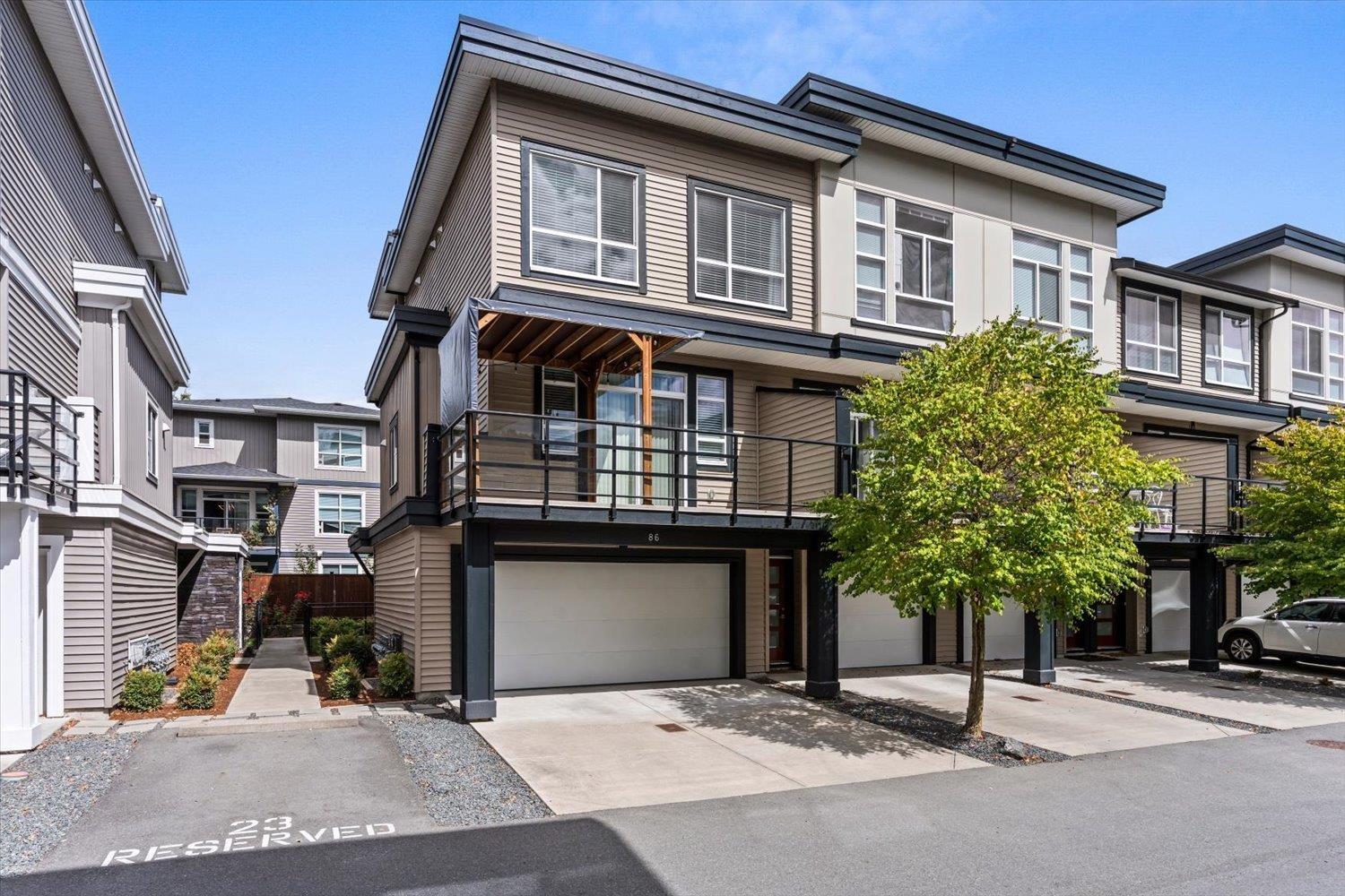 86 8413 MIDTOWN WAY, Chilliwack Proper South
