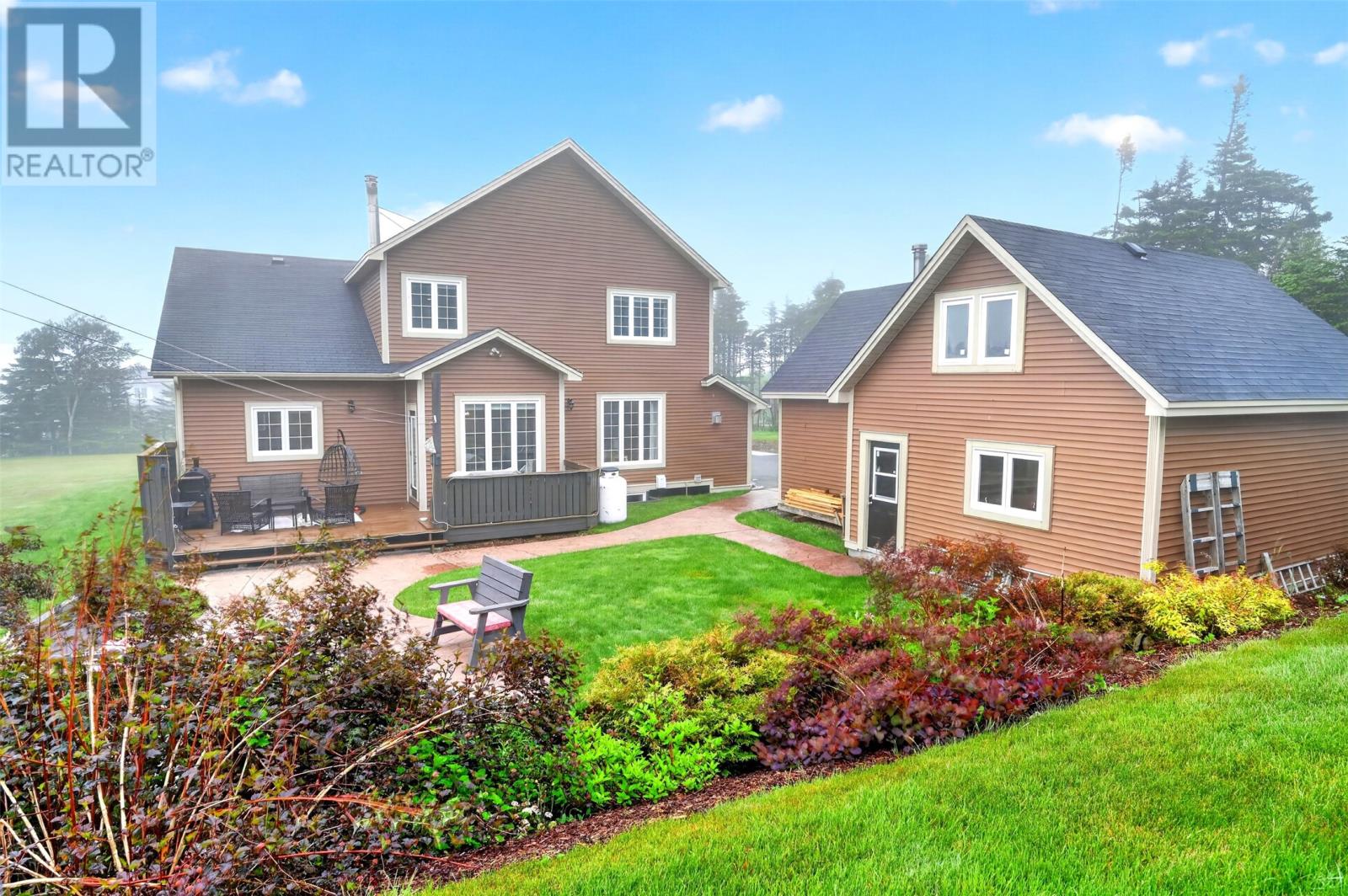 262 Dogberry Hill Road