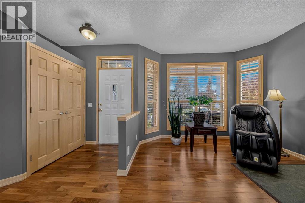 248 Douglas Woods Hill SE