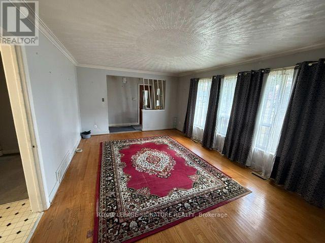 16 HOSHLEGA DRIVE