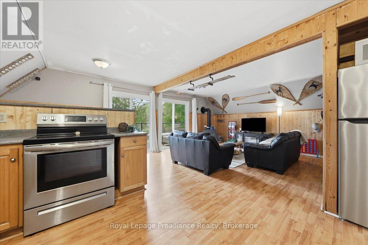 1062 PRICE ROAD