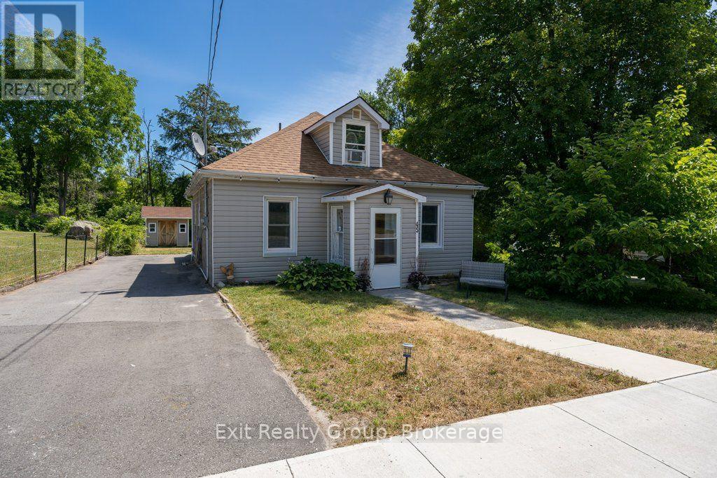 45 MCCLELLAN STREET - Photo 2
