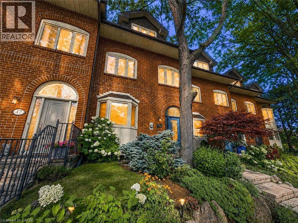 45 TRADEWIND Drive