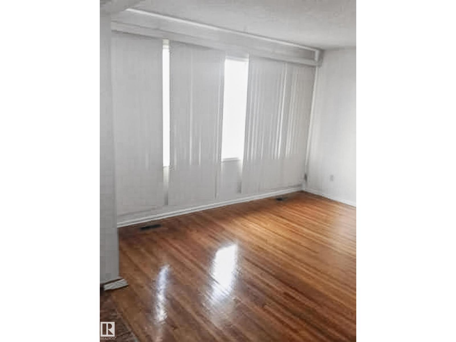 13007 / 13009 111 AV NW