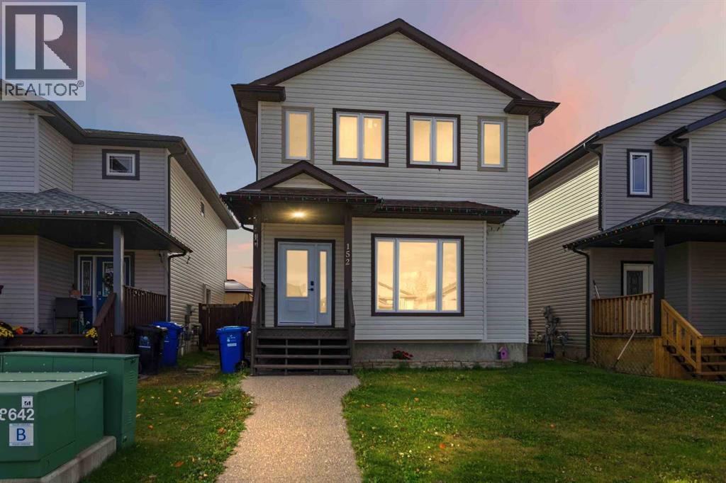 152 CHESTNUT WAY, FORT MCMURRAY, AB T9K 0M7 - Image 3101239377.jpeg?d=l